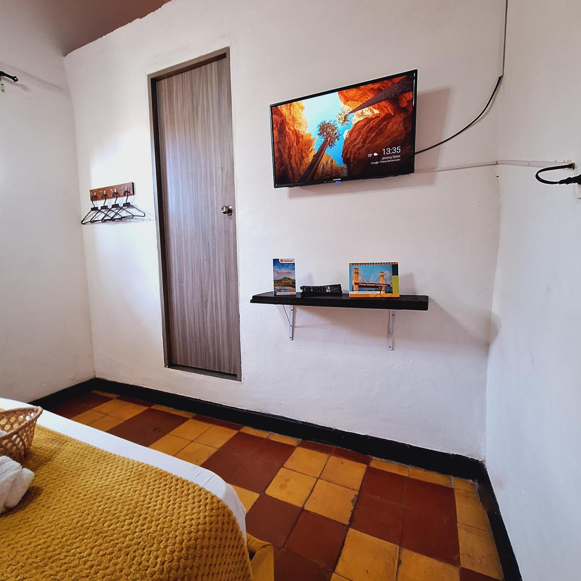 Hostal Colombian Gold San Gil Ngoại thất bức ảnh
